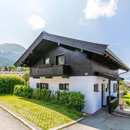 Rettenstein Und Gaisbergblick