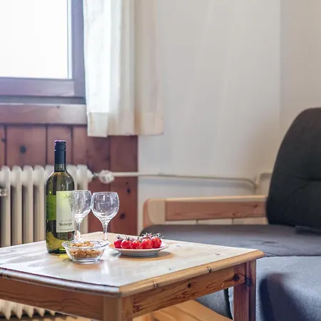 Rettenstein Und Gaisbergblick 아파트